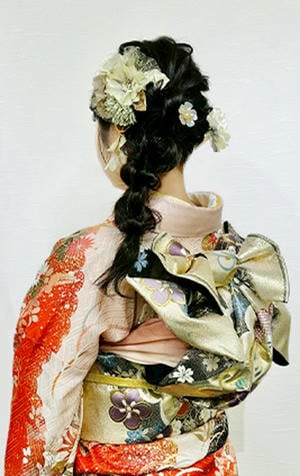 Customized Hairstyling