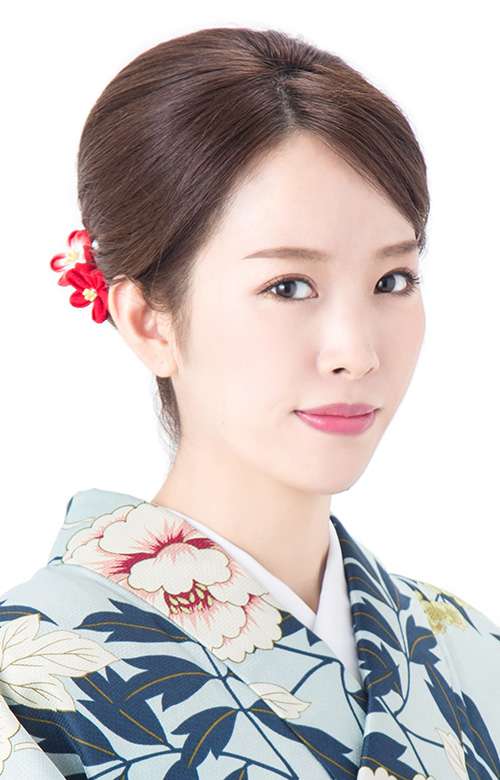 The Intricate, Stylish Kanzashi and Tsumami Zaiku | KCP International