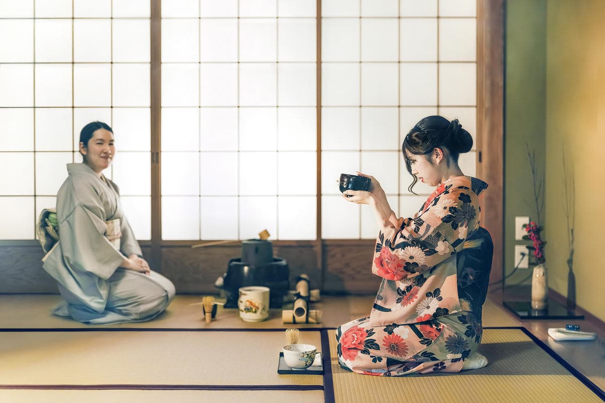 Kyoto Tea Ceremony in a Japanese-Style Tea Room