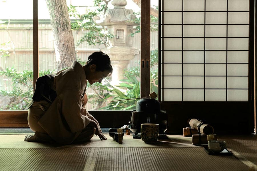 Traditional tea room prepared for an evening Kyoto tea ceremony experience