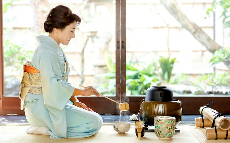 Kimono Rental and Tea Ceremony Set Plan in Kyoto